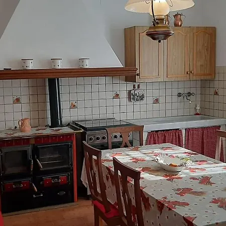 Apartment Casa Elisa Castiglione Chiavarese